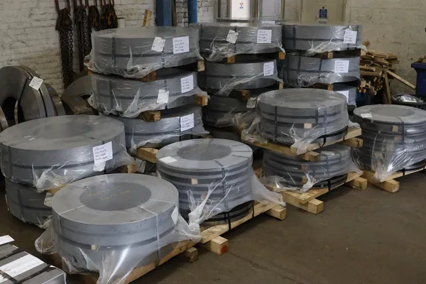 Hill-Steels-Precision-Slit-Steel-1